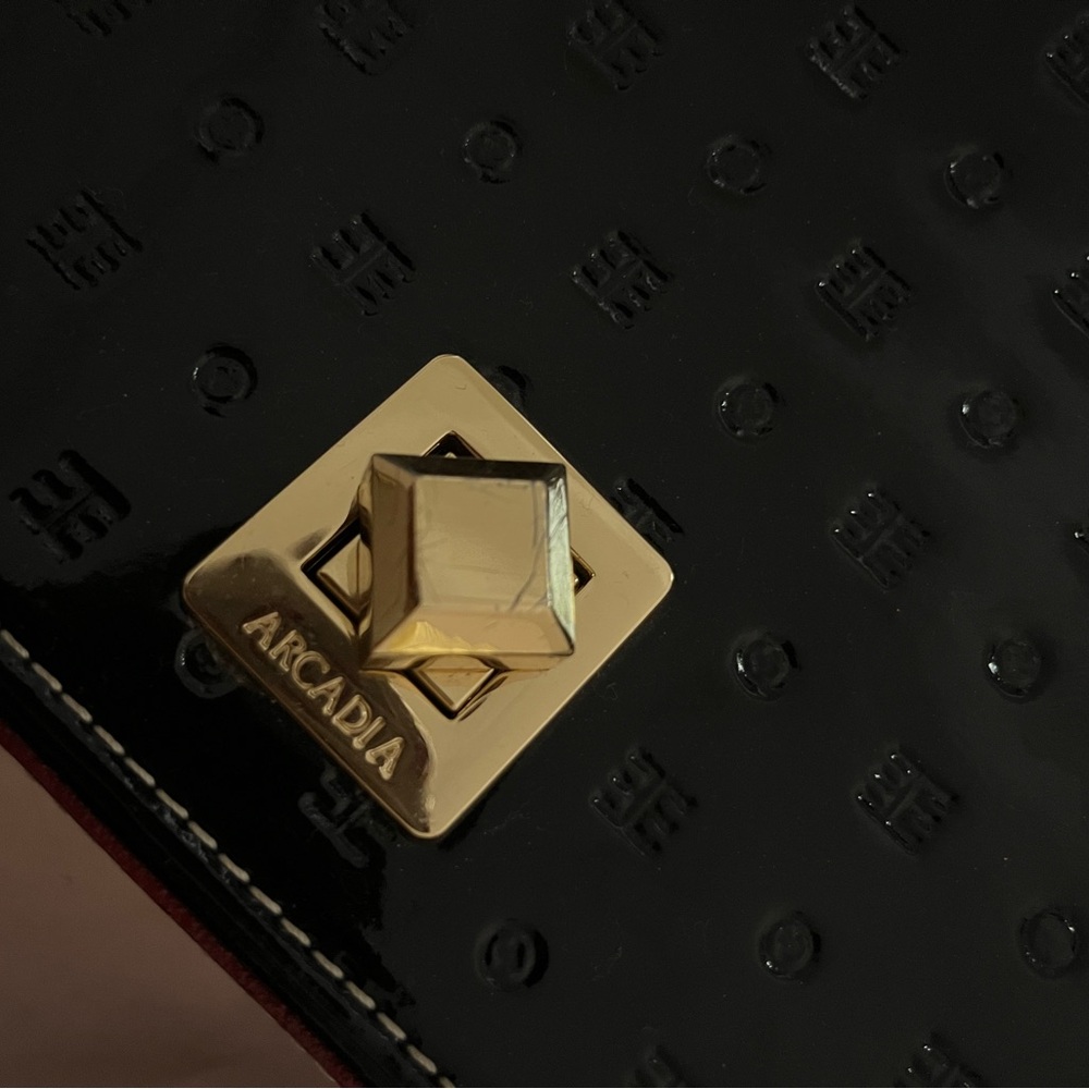 Arcadia Italy Leather Chain Bag - Picture 5 of 13